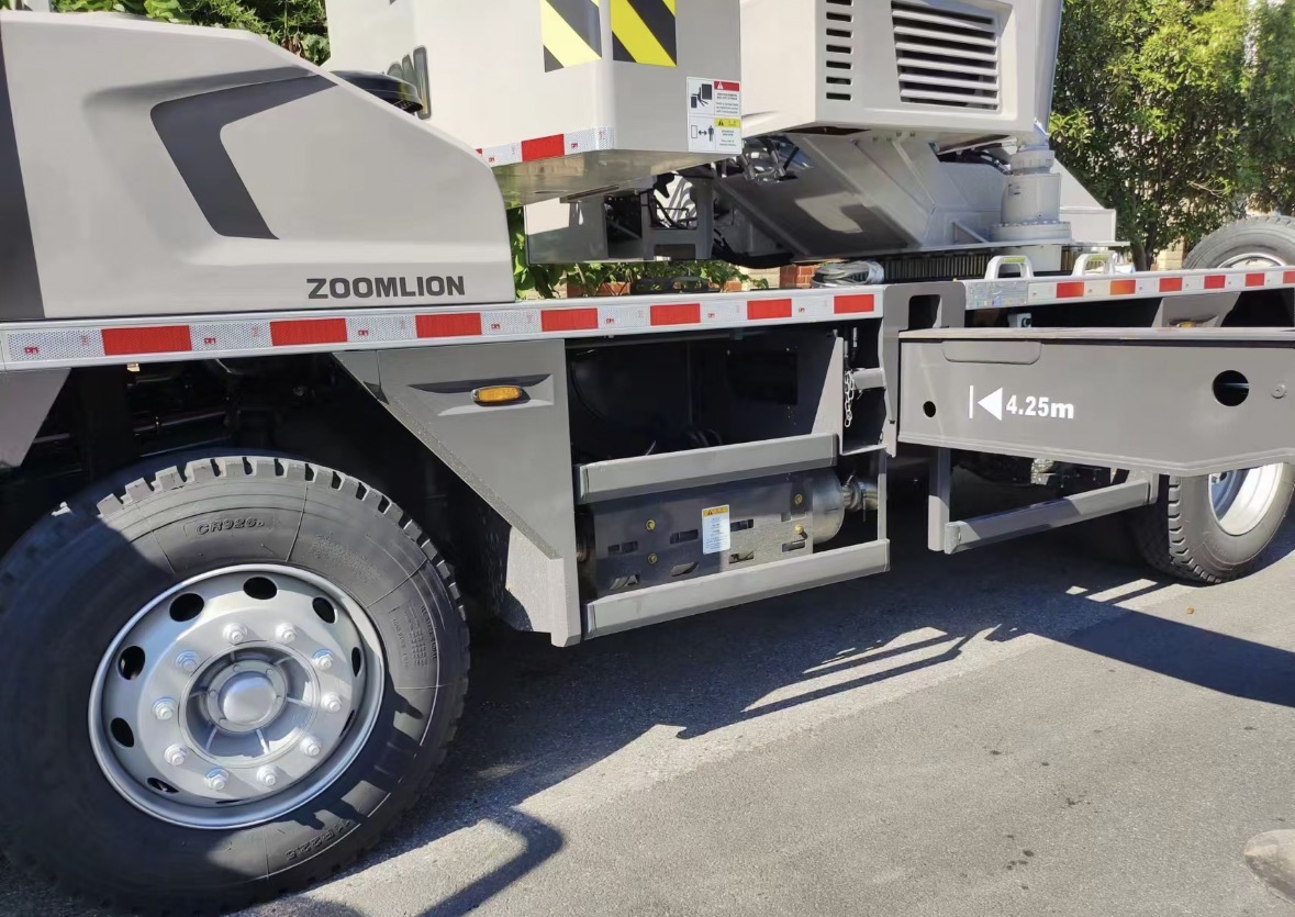 Zoomlion Truck Crane