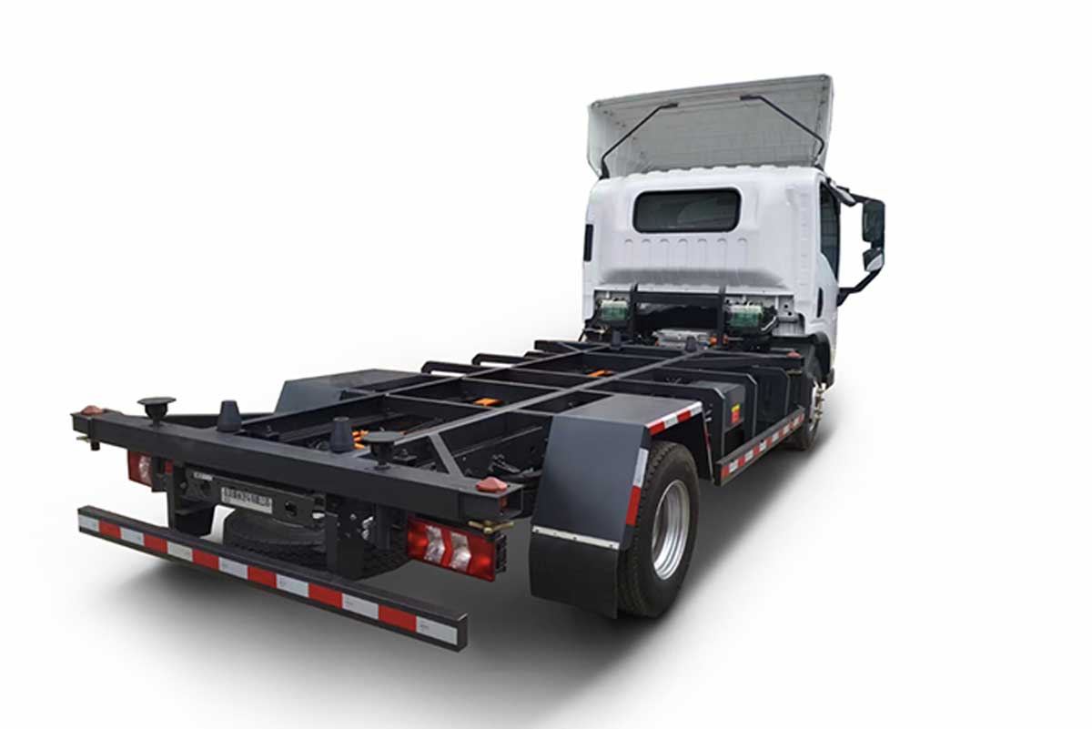 تكلفة منخفضة، وكفاءة عالية مع صناديق شحن قابلة للتبديل! تُعيد شركة تشنغلونغ ييوي 2 تعريف التوزيع الحضري كشركة رائدة في خلق الثروة.