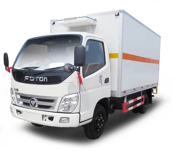Truk Berpendingin Foton 5 Ton