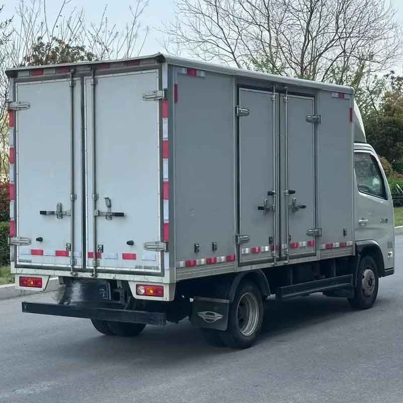 Foton Navigation S1 2.3L Дизельный однорядный мини-грузовик с бортовой платформой