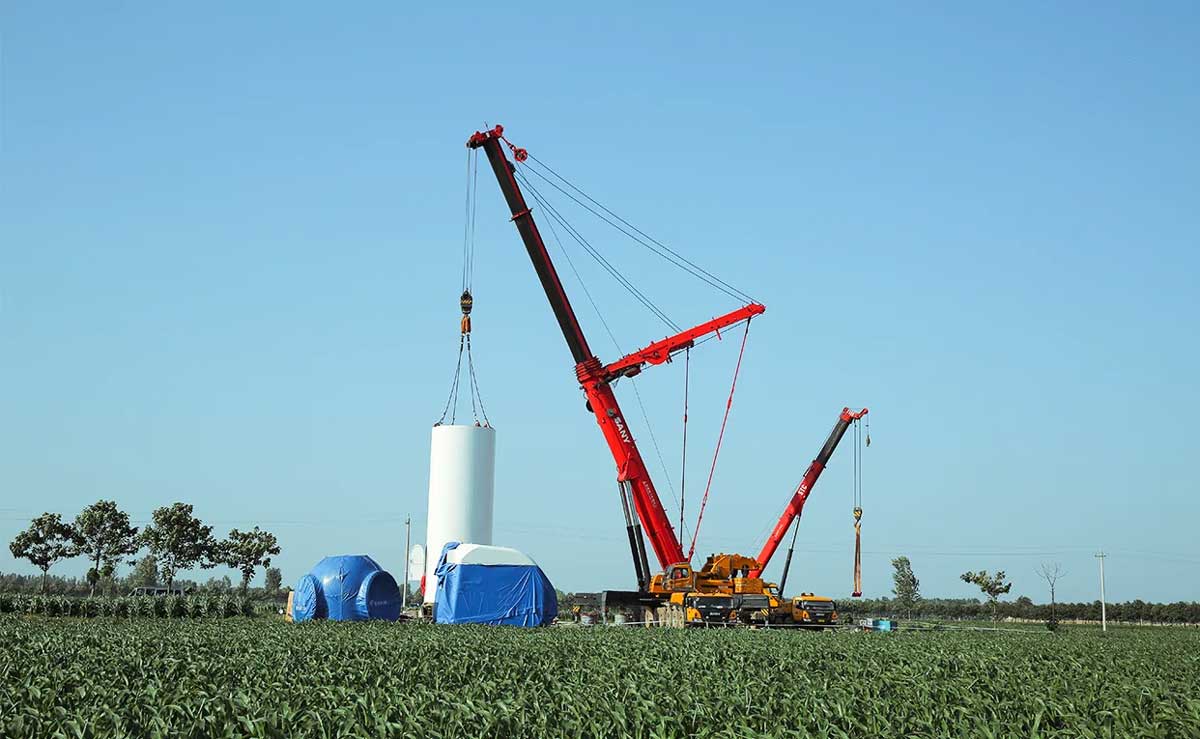 رافعة شاحنة سعة 300 طن