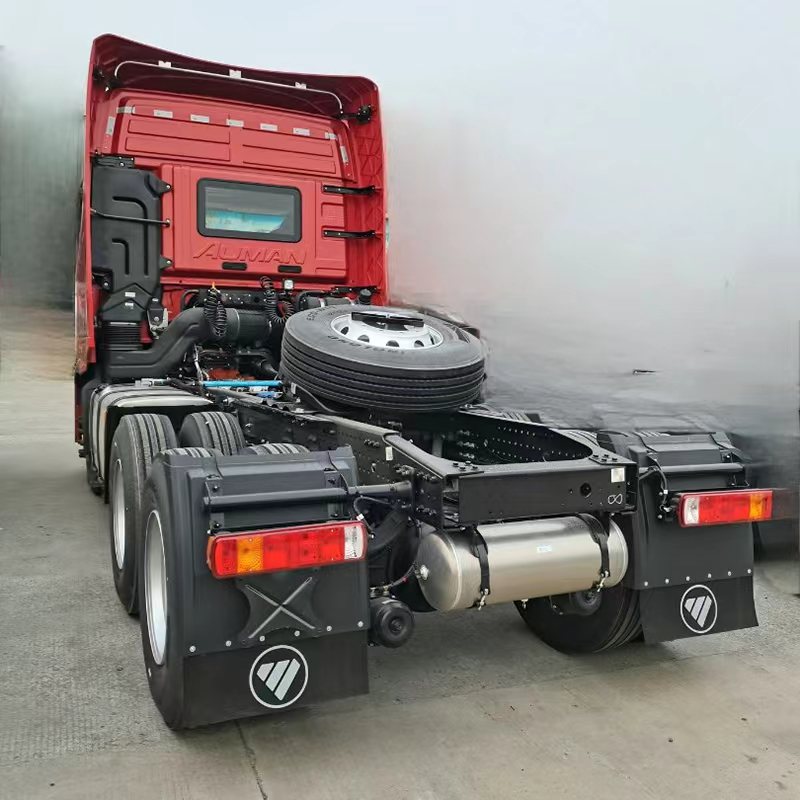 Трактор Foton AUMAN GTL 6X4 Красный